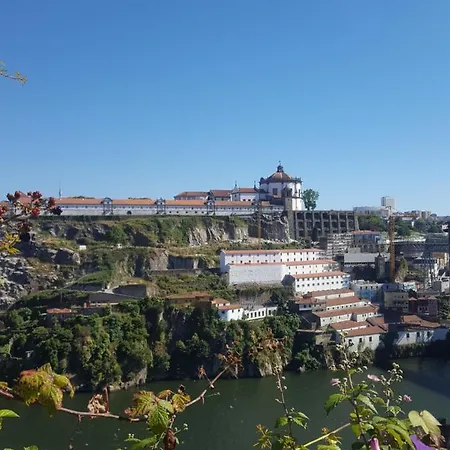 Lovely Miradouro * Porto