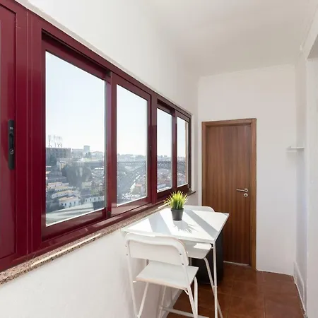 Lovely Miradouro * Oporto