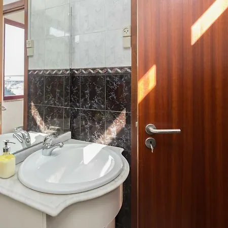 Lovely Miradouro Apartment Porto